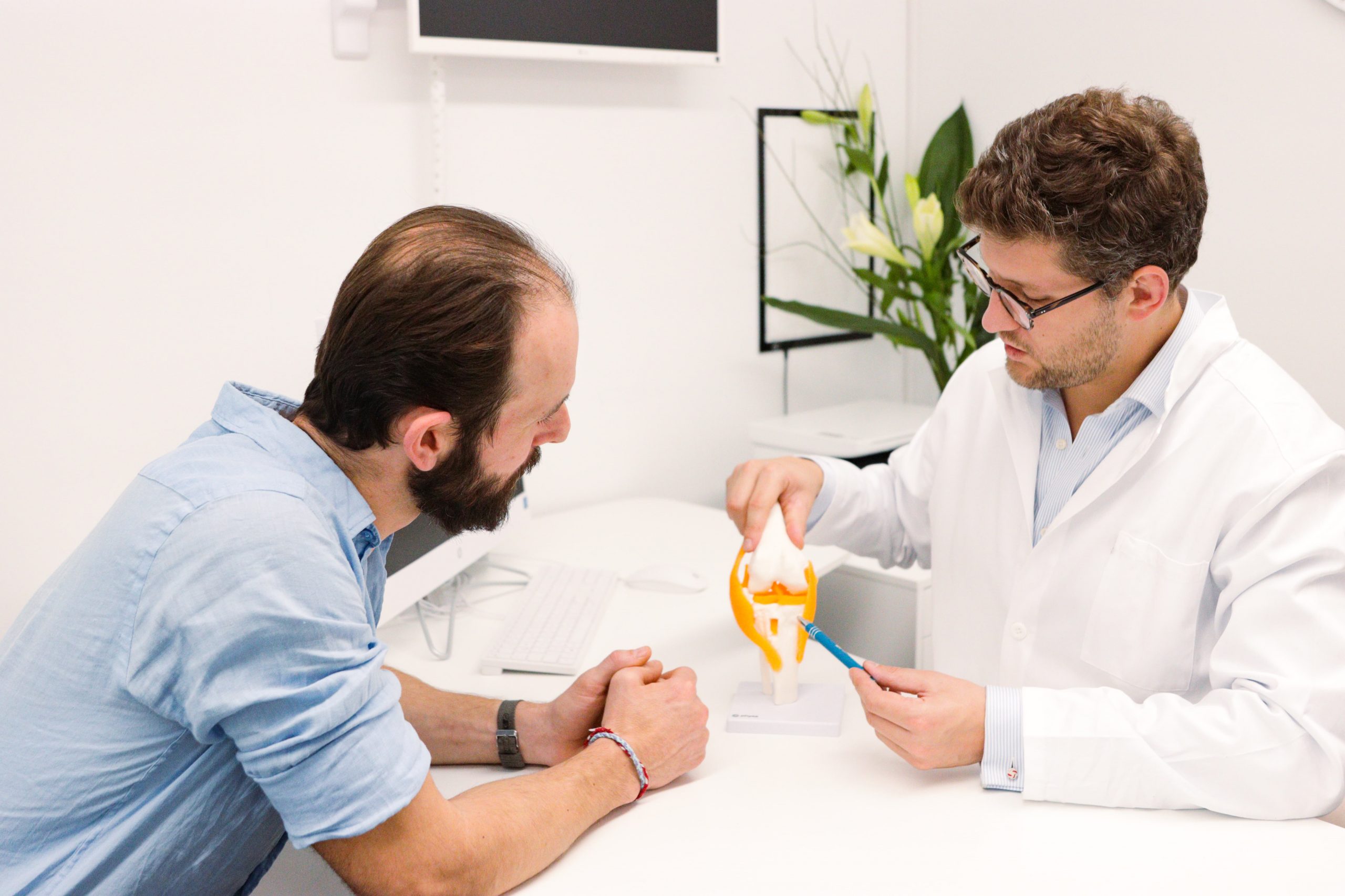 Patientengespräch_Kinsky_Orthopäde Wien